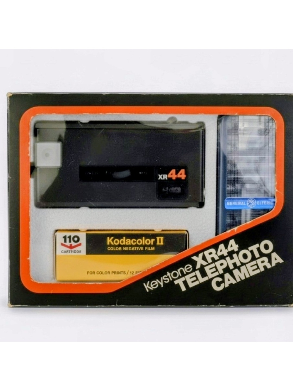 Vintage Keystone XR44 Telephoto 110 Camera Gift Pack Set - In Original Box